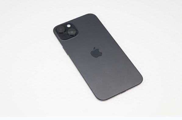 和田苹果手机维修分享iPhone 15 Plus换电池 